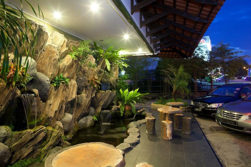 Hotel Ria Johor Bahru Eksteriør billede